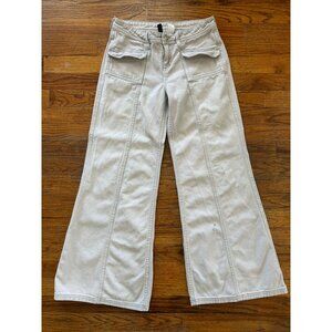 Flared Grunge Wide Leg Utility Pants w/ Cargo Pockets & Front Seam Detail - Sz 2